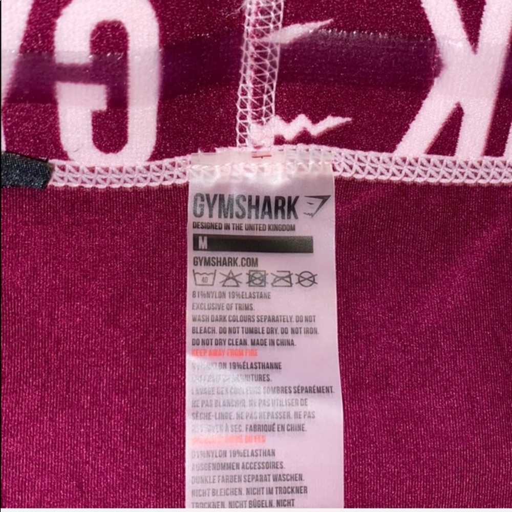 **SOLD**  fit shorts - Picture 4 of 4